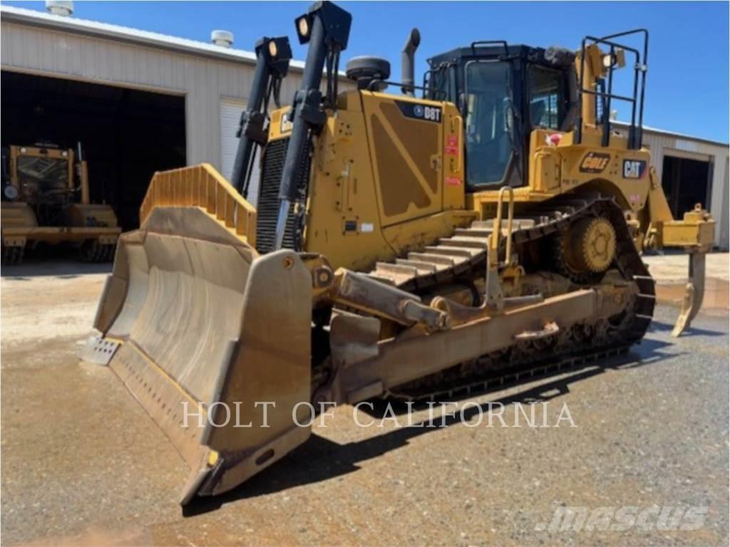 CAT D8T Buldooserid