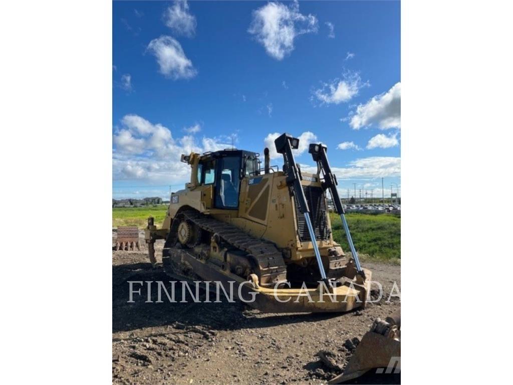 CAT D8T Buldooserid