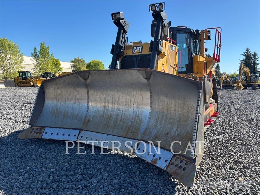 CAT D8T Buldooserid