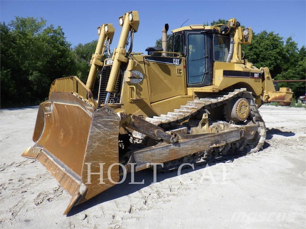 CAT D8T Buldooserid