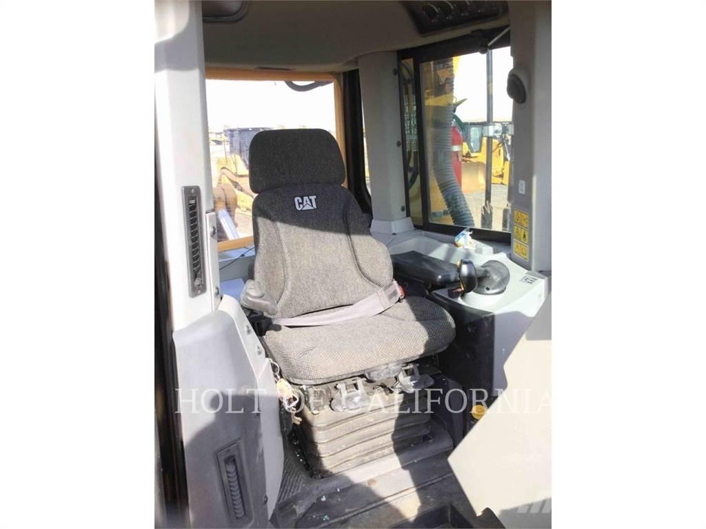 CAT D8T 3W Buldooserid