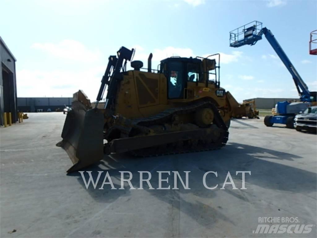 CAT D8T 4XLARO Buldooserid