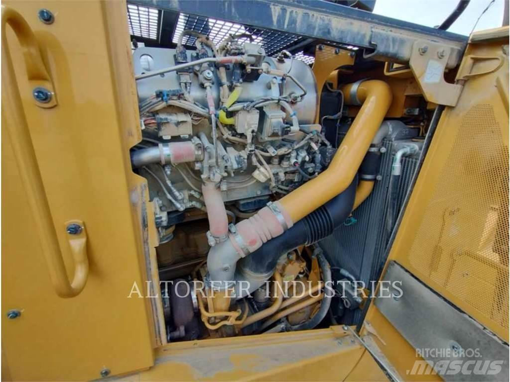 CAT D8T R Buldooserid