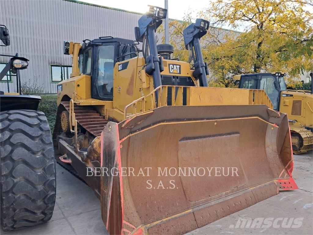 CAT D8T4F Buldooserid