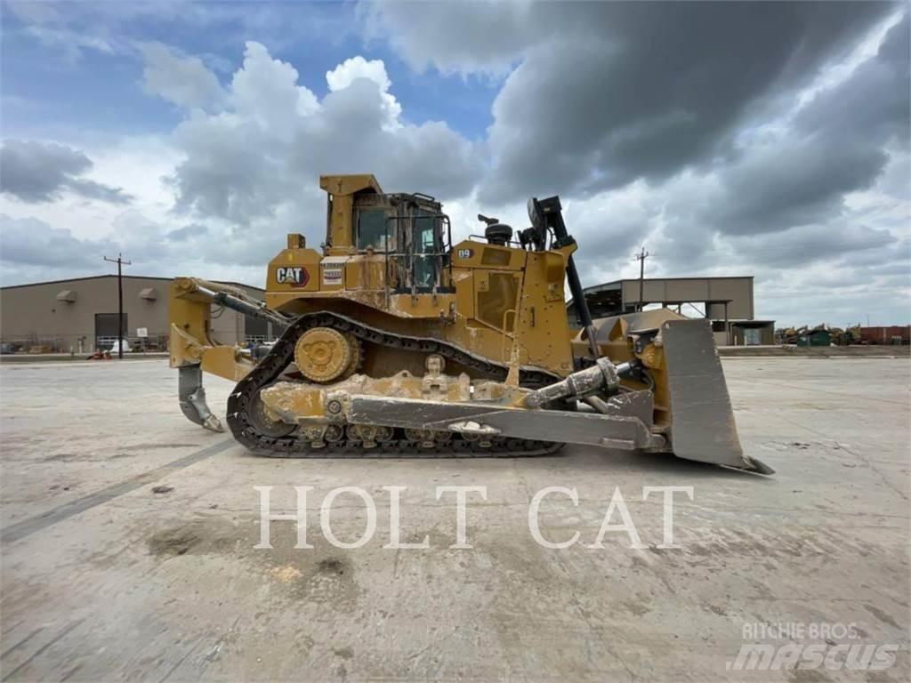 CAT D9 Buldooserid
