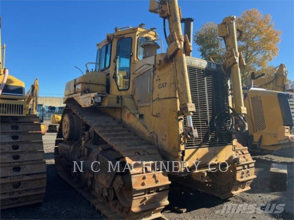 CAT D9N Buldooserid