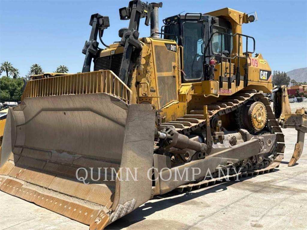 CAT D9T Buldooserid