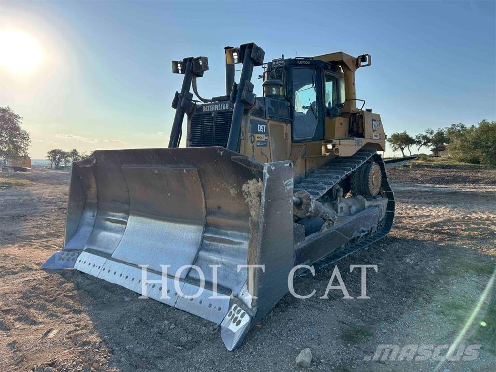CAT D9T Buldooserid