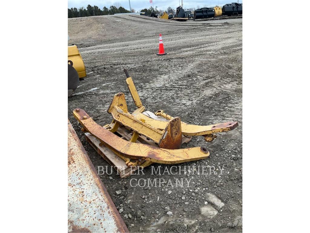 CAT FRONT SCARIFIER Kaabitsad