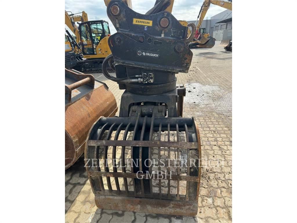 CAT G318-D Haaratsid