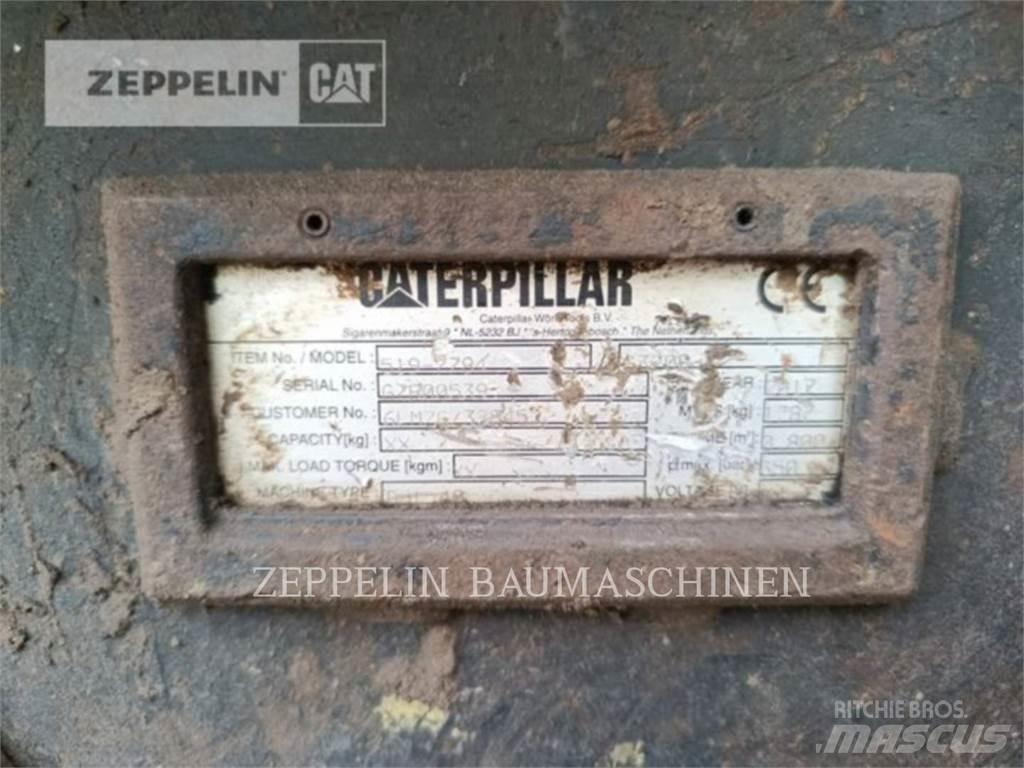 CAT G320B/D Haaratsid