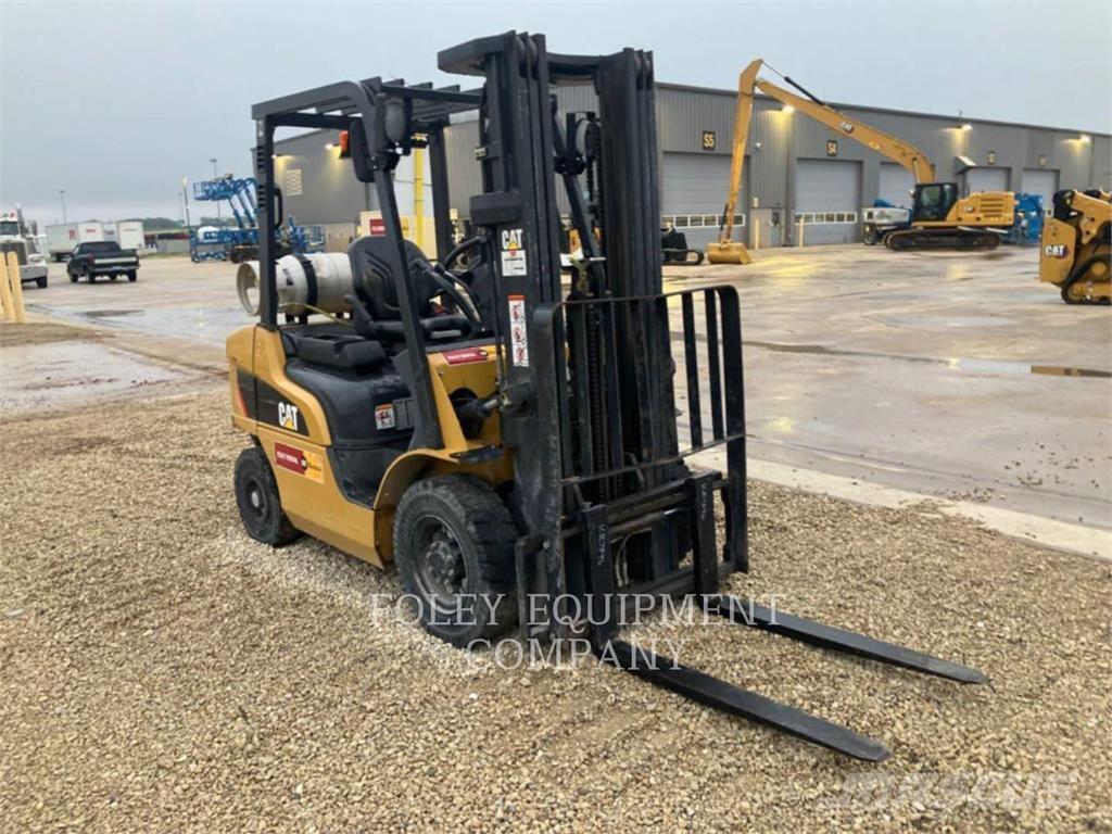 CAT GP25N Lammutusekskavaatorid