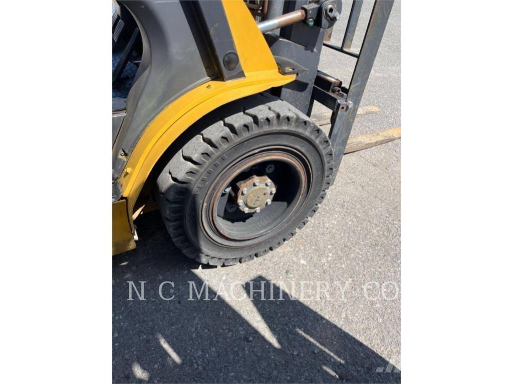 CAT GP30N5 Gaasitõstukid