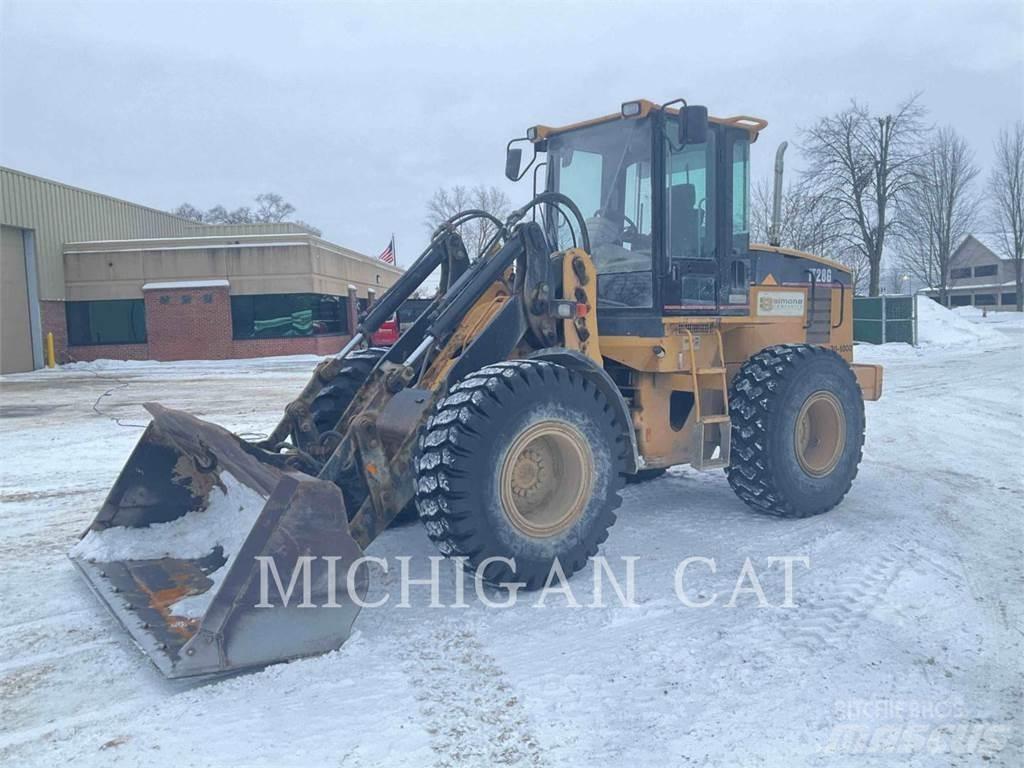 CAT IT28G Rataslaadurid
