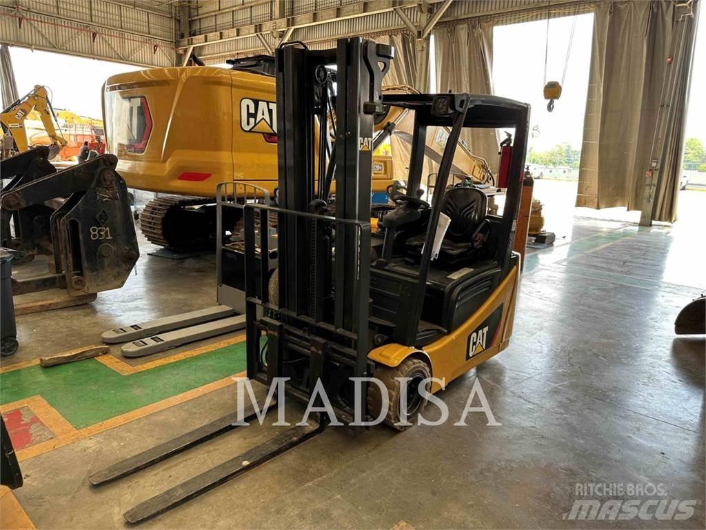 CAT LIFT TRUCKS 2ET4000 Kahveltõstukid - muud