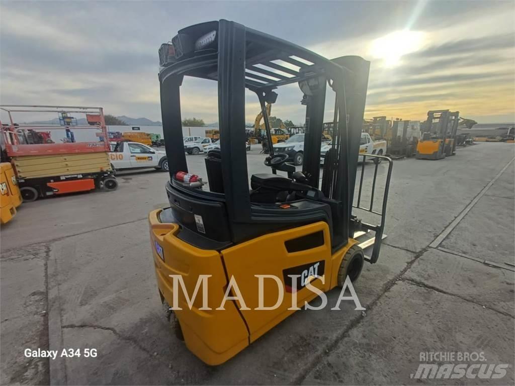 CAT LIFT TRUCKS 2ET4000 Kahveltõstukid - muud