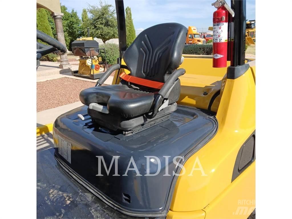 CAT LIFT TRUCKS DP50NM Diiseltõstukid