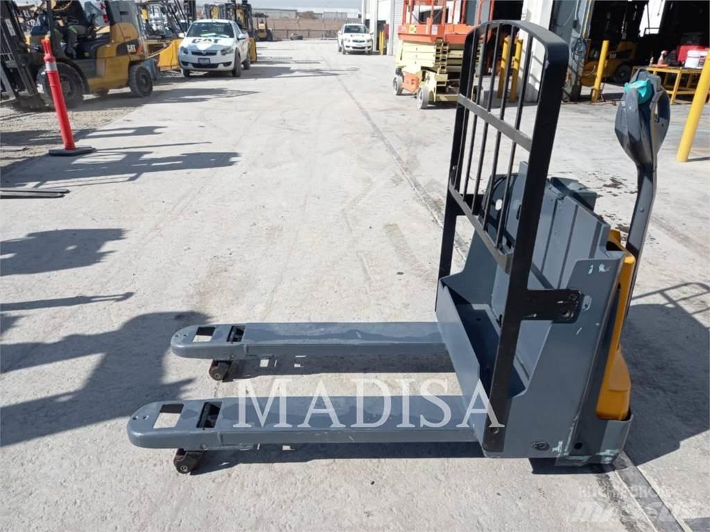 CAT LIFT TRUCKS EJE120E Kahveltõstukid - muud