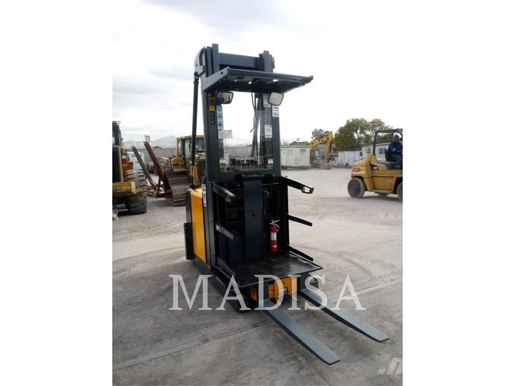 CAT LIFT TRUCKS EKS308 Kahveltõstukid - muud