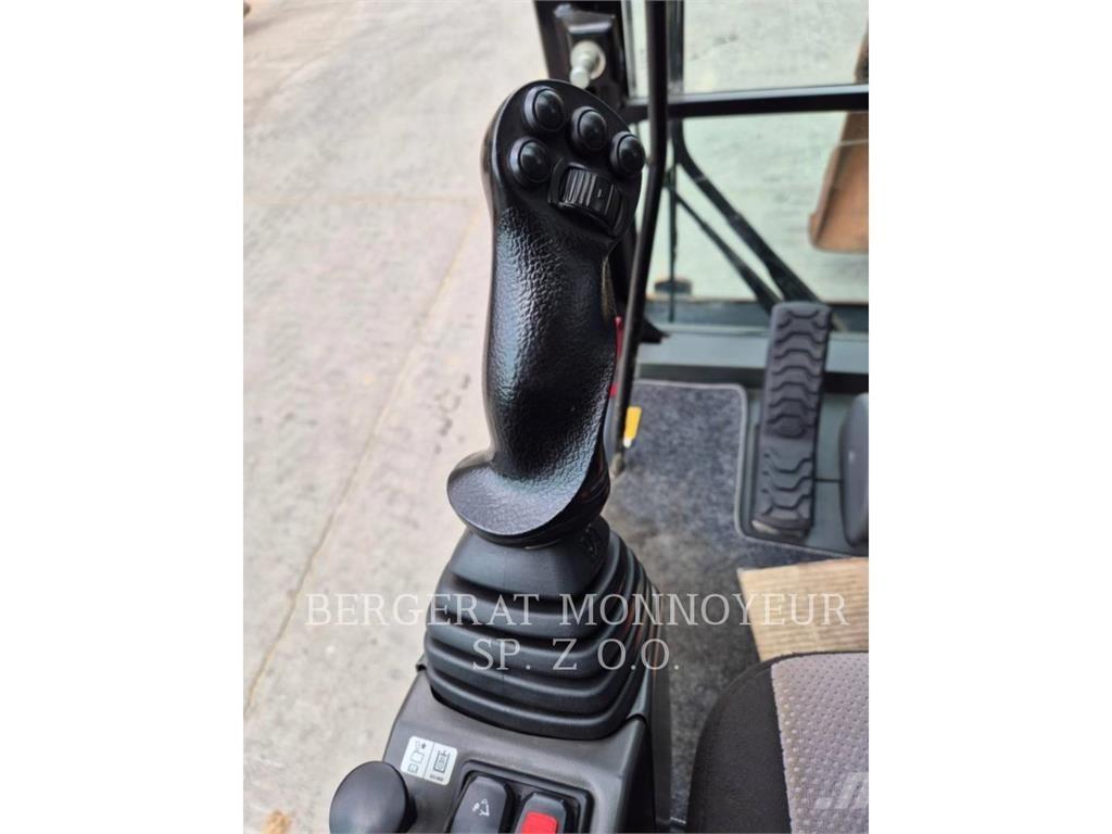 CAT M315F Ratasekskavaatorid