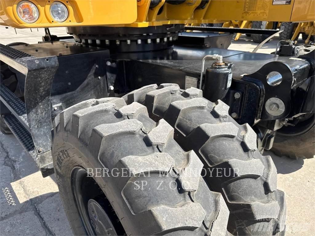 CAT M316 Ratasekskavaatorid