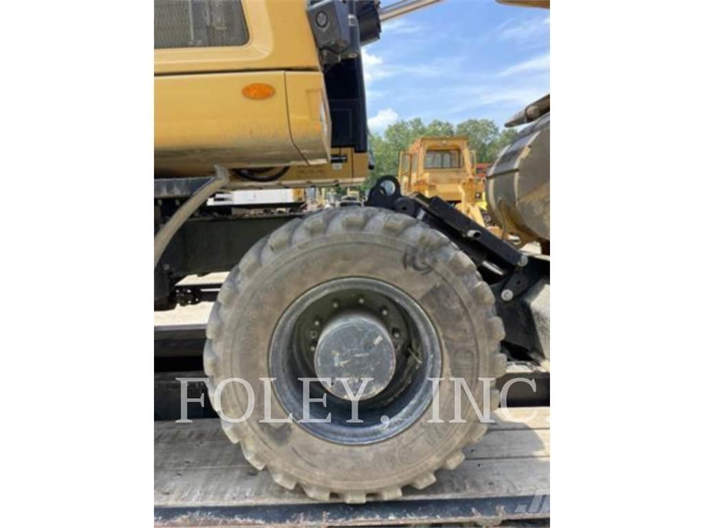 CAT M316F Ratasekskavaatorid
