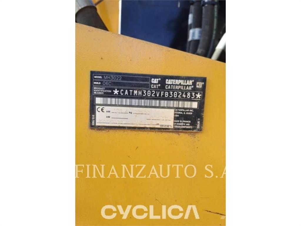 CAT MH3022 Ratasekskavaatorid