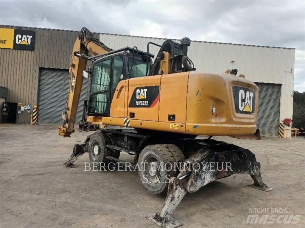 CAT MH3022-1 Ratasekskavaatorid