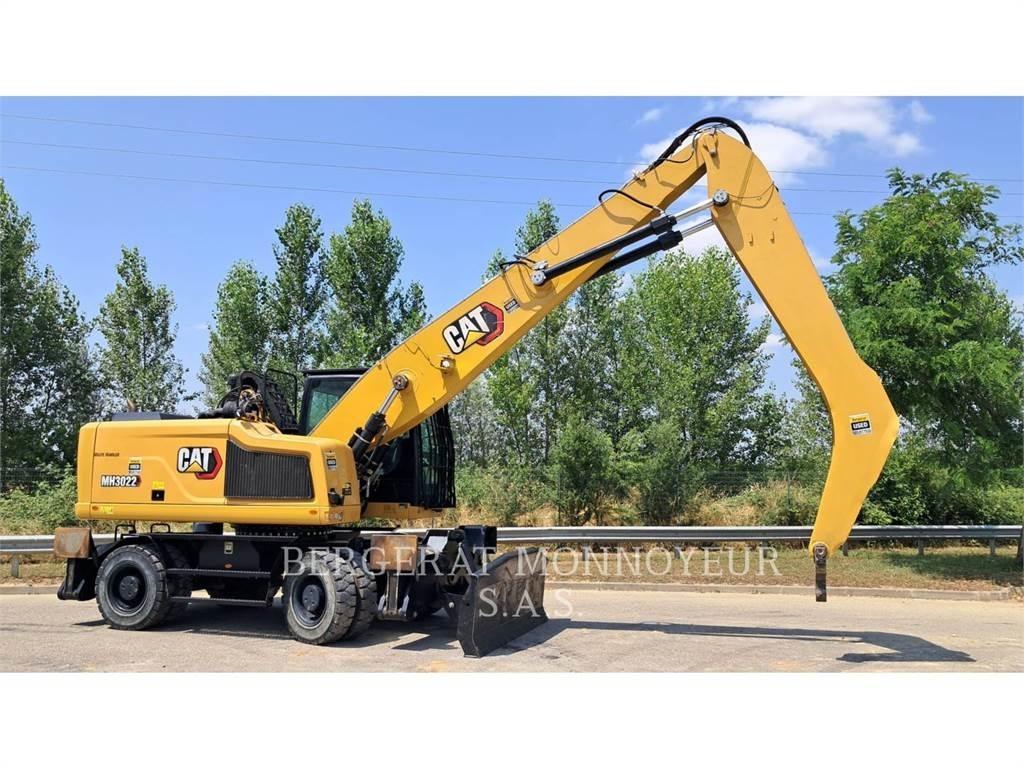 CAT MH3022-1 Ratasekskavaatorid
