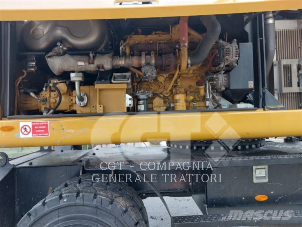 CAT MH3024 Ratasekskavaatorid