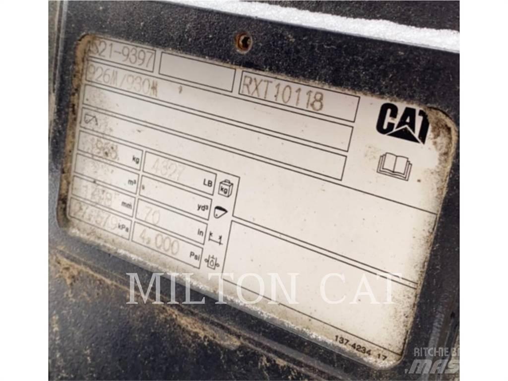 CAT MILLYARD 930 FORKS Haaratsid