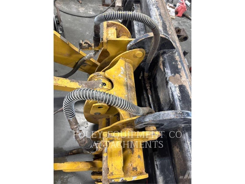 CAT QC930MT Rataslaadurid