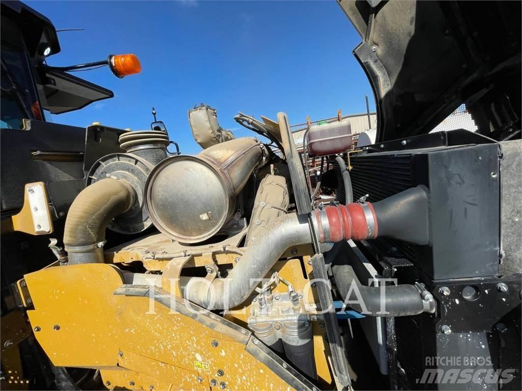 CAT RM400 CAB Asfaldi taaskasutuse masinad