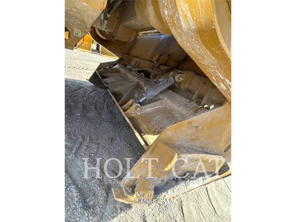 CAT RM500B CAB Asfaldi taaskasutuse masinad