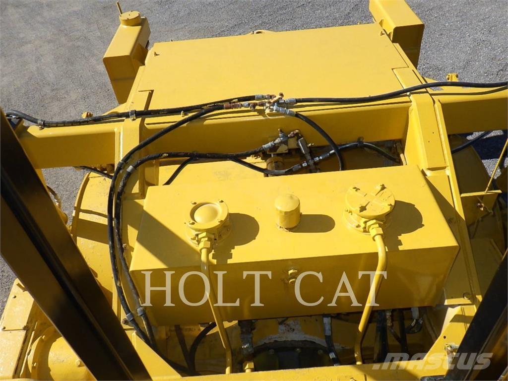 CAT RR-250B Asfaldi taaskasutuse masinad
