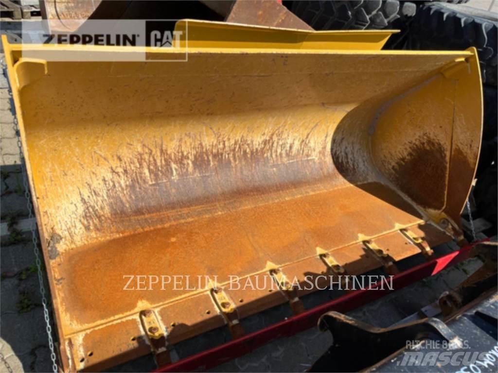 CAT SCHAUFEL CAT 918M Kopad
