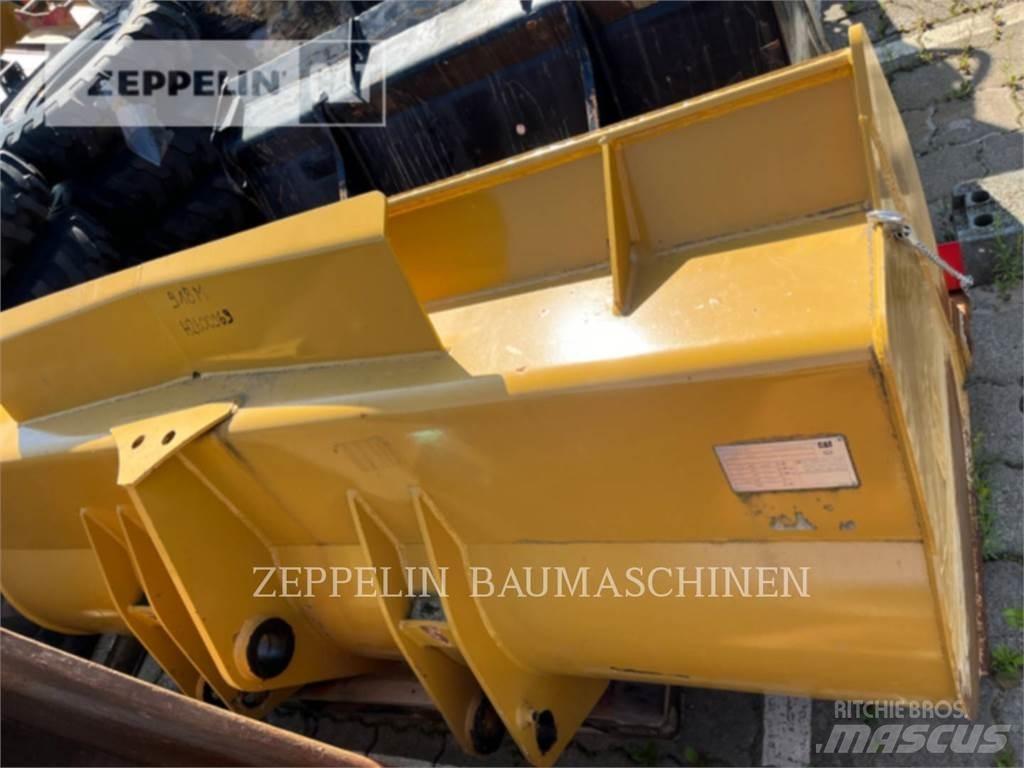 CAT SCHAUFEL CAT 918M Kopad