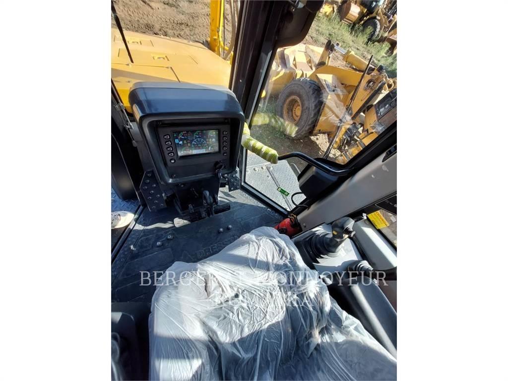 CAT TD-15M Buldooserid
