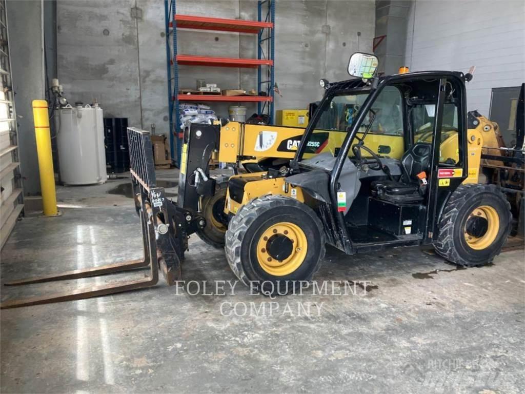 CAT TH255CO Teleskooplaadurid
