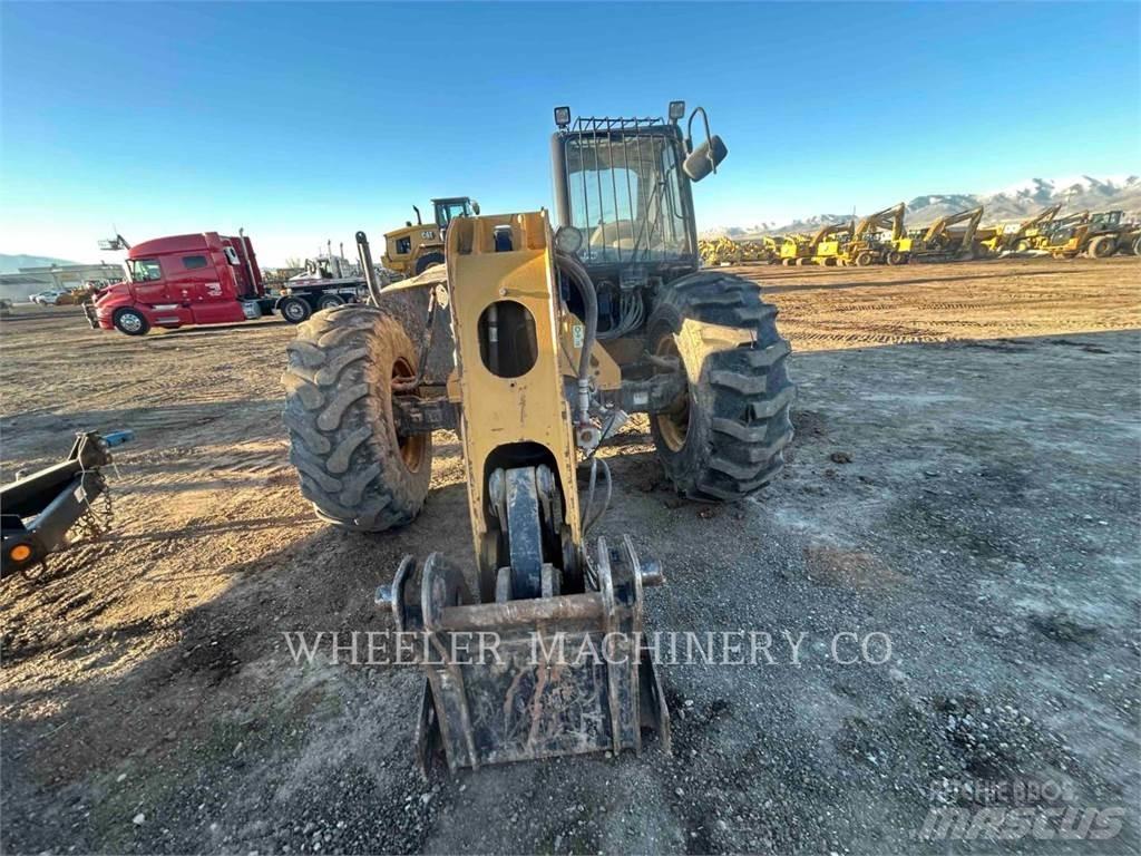 CAT TH330B Teleskooplaadurid
