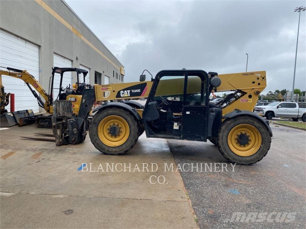 CAT TL 642 C Teleskooplaadurid