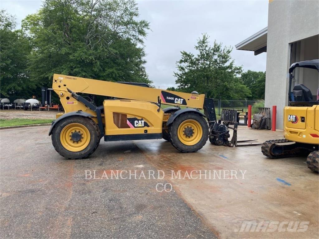 CAT TL 642 C Teleskooplaadurid