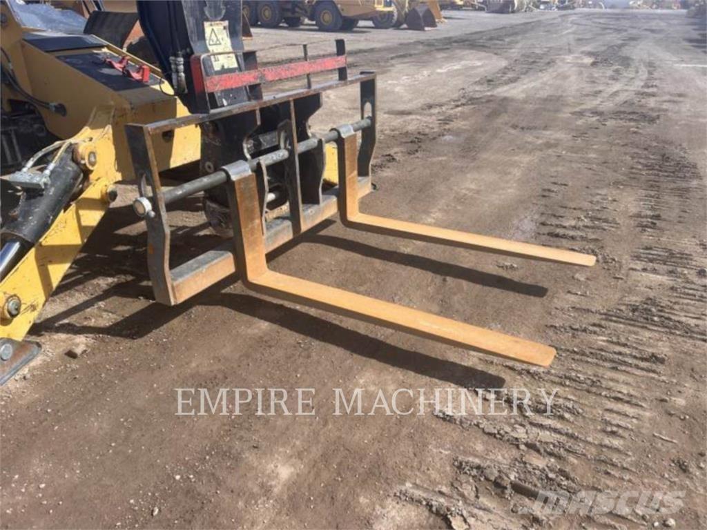 CAT TL1055D Teleskooplaadurid