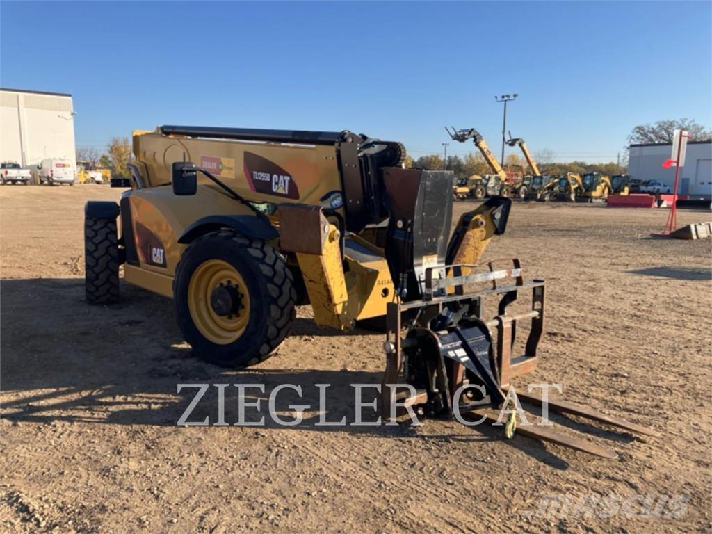 CAT TL1255D Teleskooplaadurid