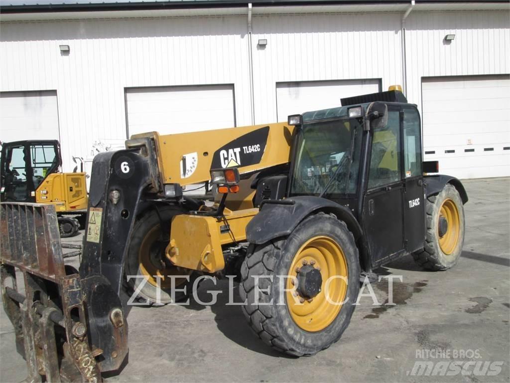 CAT TL642C Teleskooplaadurid