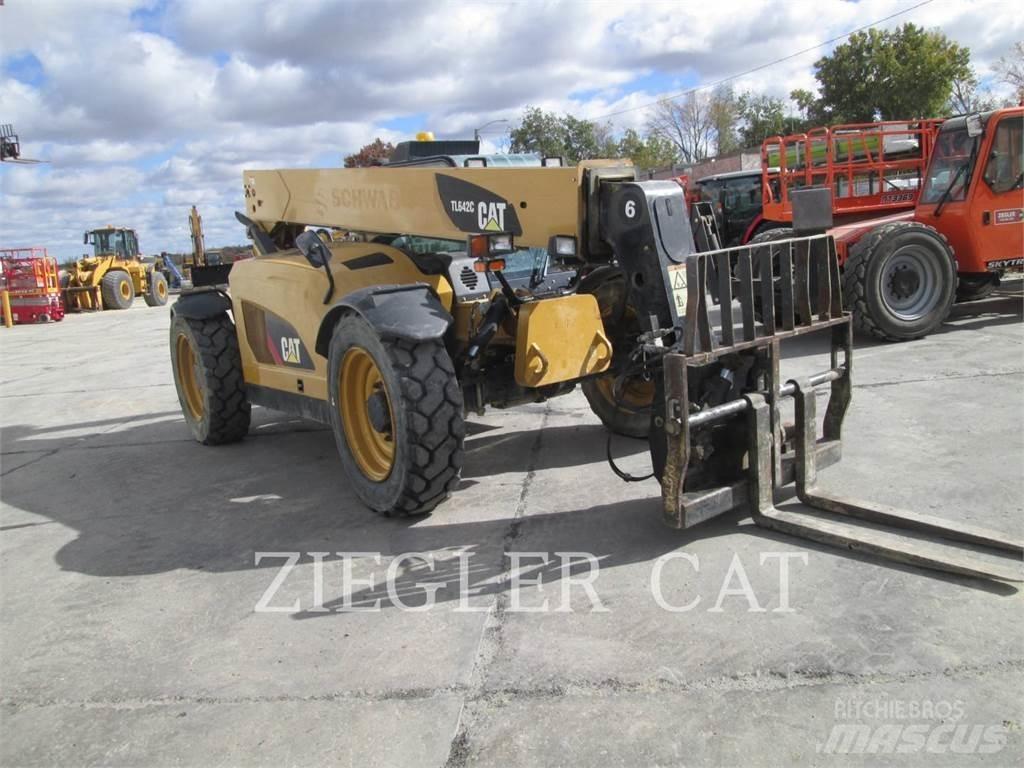 CAT TL642C Teleskooplaadurid