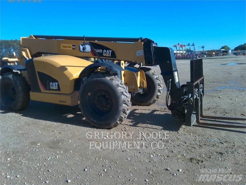 CAT TL642D Teleskooplaadurid