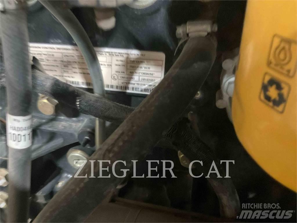CAT TL642D Teleskooplaadurid