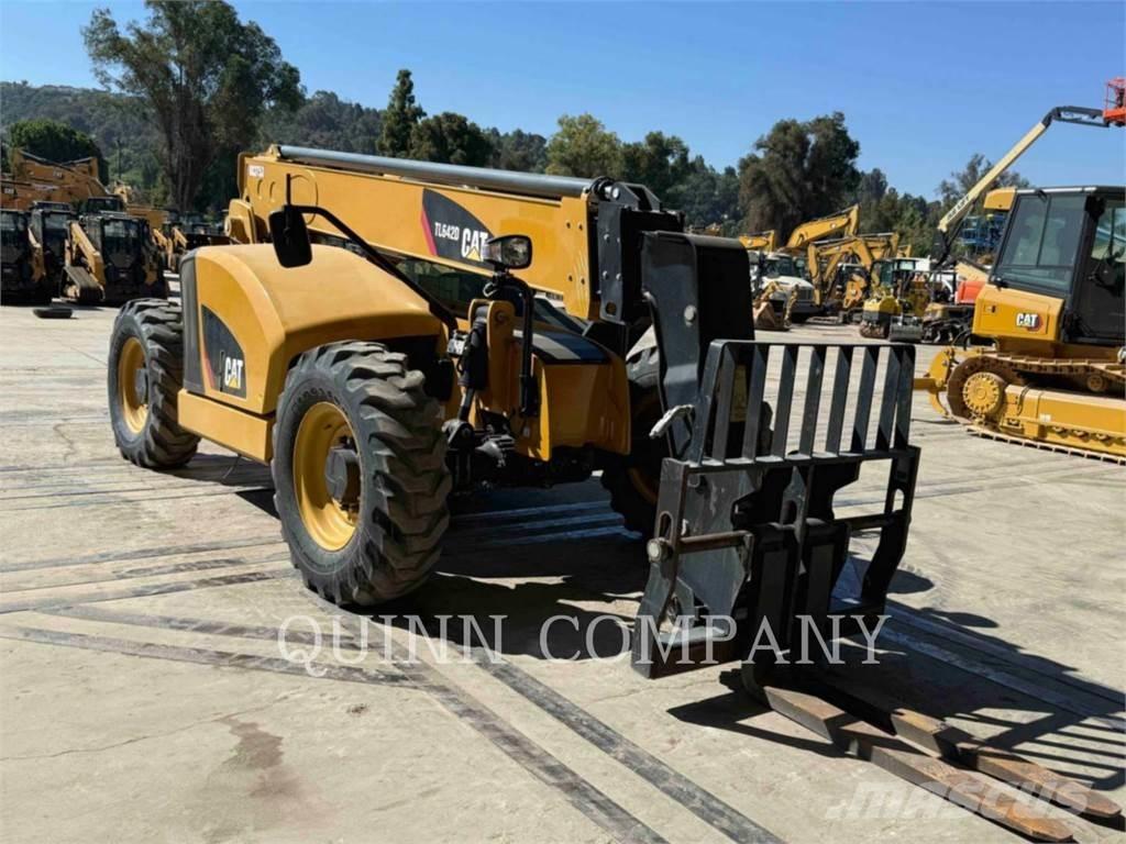 CAT TL642D Teleskooplaadurid