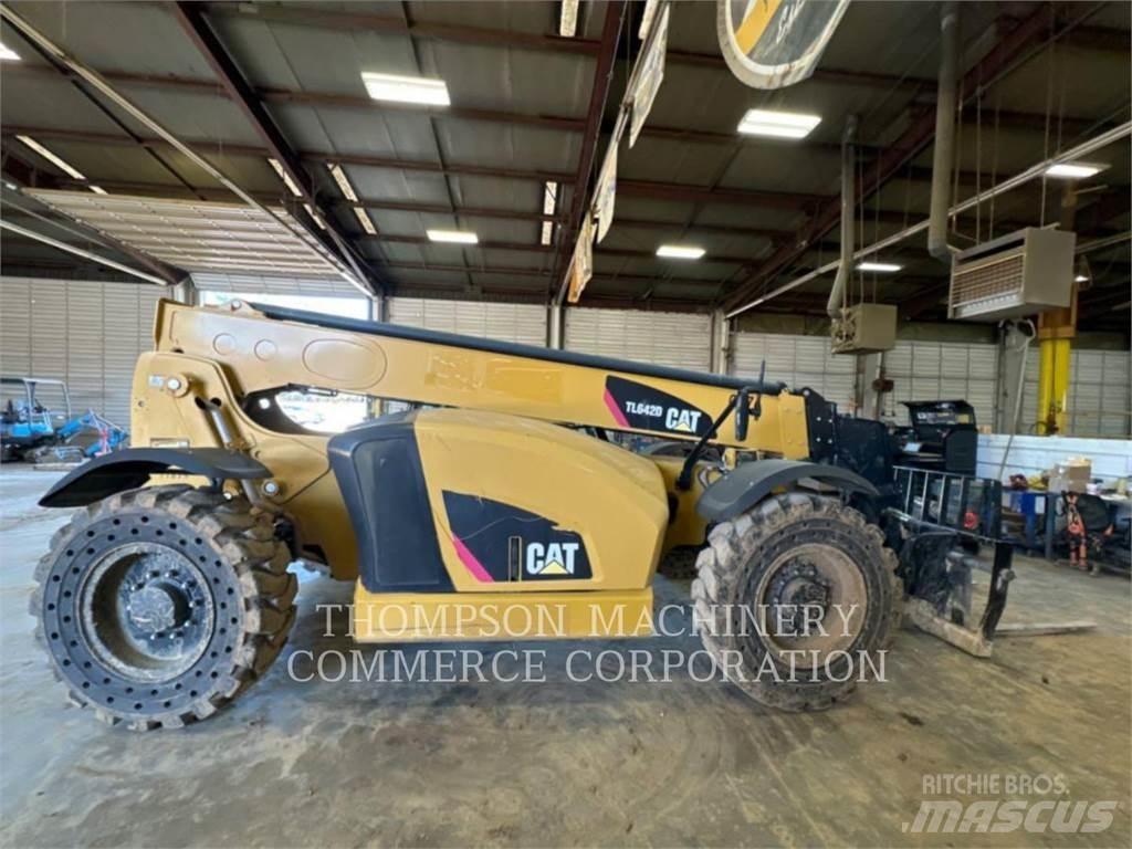 CAT TL642D Teleskooplaadurid